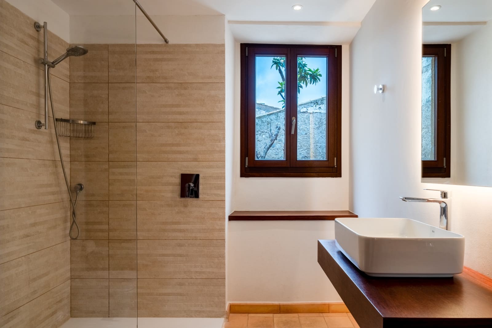 6 soveværelse Byhus til salg i Arta med swimmingpool - € 1.520.000 (Ref: 9708028)