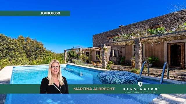 6 soveværelse Finca/Landehus til salg i Son Servera med garage - € 1.200.000 (Ref: 9769894)