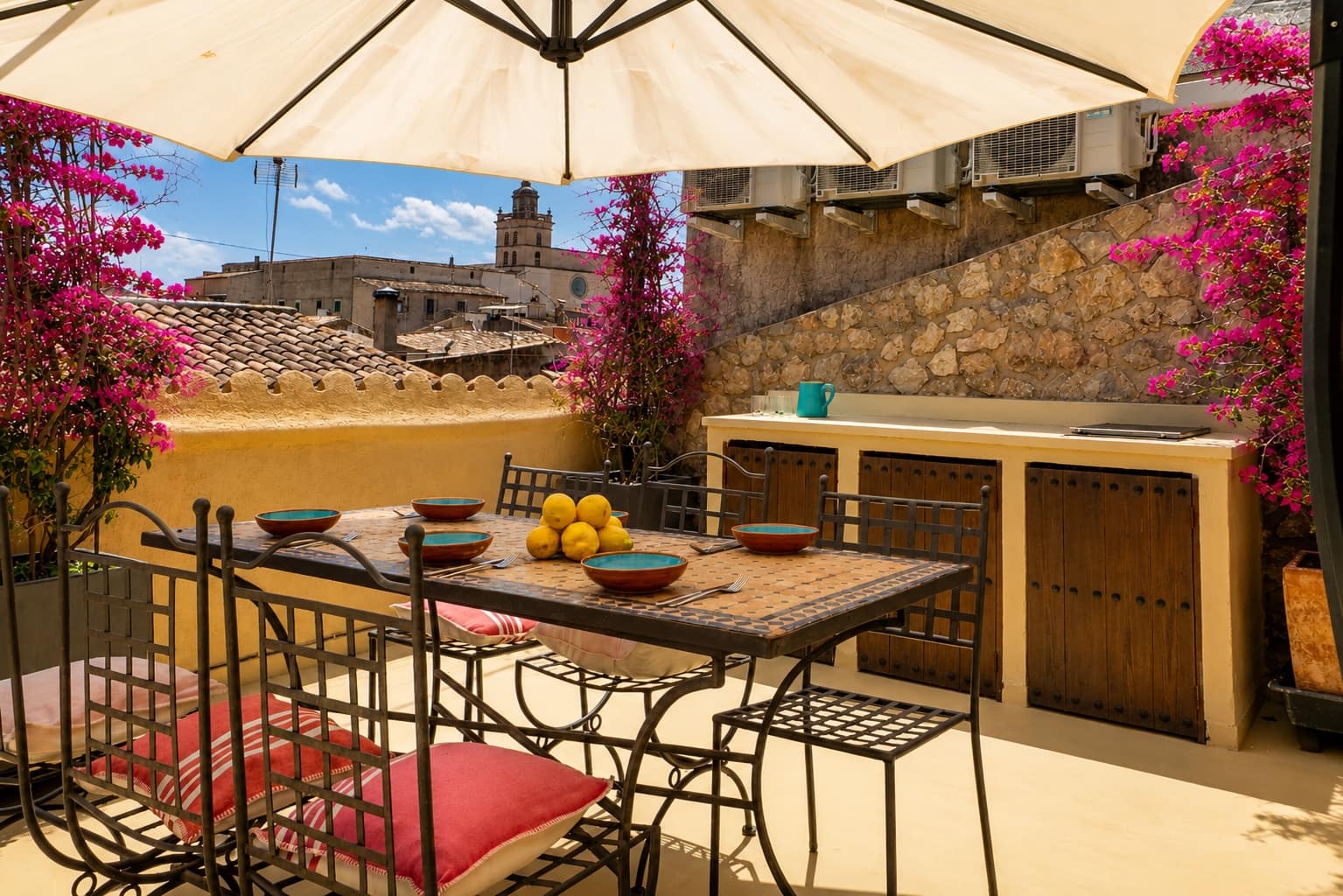 3 bedroom Townhouse for sale in Arta with garage - € 1,490,000 (Ref: 9769895)