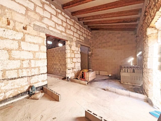 2 camera da letto Casa in vendita in Sant Llorenç des Cardassar con piscina - 469.000 € (Rif: 9776831)