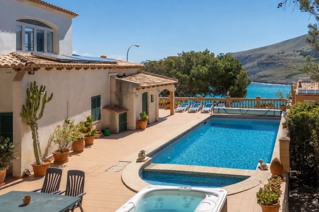 5 soverom Villa til salgs i Cala Mesquida, Capdepera med svømmebasseng garasje - € 1 475 000 (Ref: 9812617)