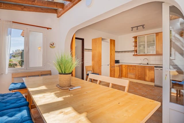 5 soverom Villa til salgs i Cala Mesquida, Capdepera med svømmebasseng garasje - € 1 475 000 (Ref: 9812617)