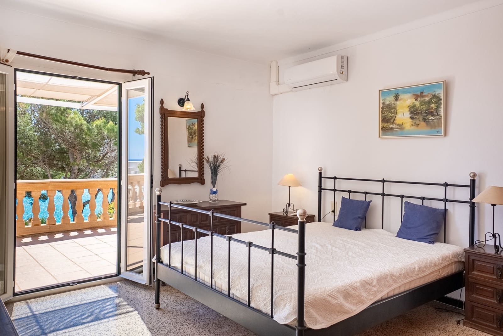 5 chambre Villa/Maison à vendre à Cala Mesquida avec piscine garage - 1 475 000 € (Ref: 9812617)