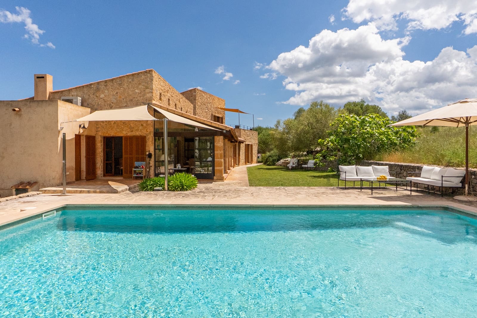 3 bedroom Finca/Country House for sale in Son Servera with pool - € 1,980,000 (Ref: 9861224)