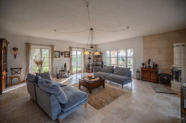 5 chambre Finca/Maison de Campagne à vendre à Manacor avec piscine - 1 950 000 € (Ref: 9932321)