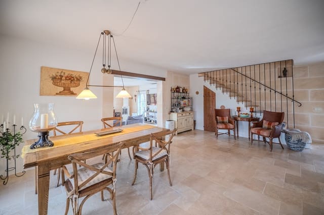 5 chambre Finca/Maison de Campagne à vendre à Manacor avec piscine - 1 950 000 € (Ref: 9932321)