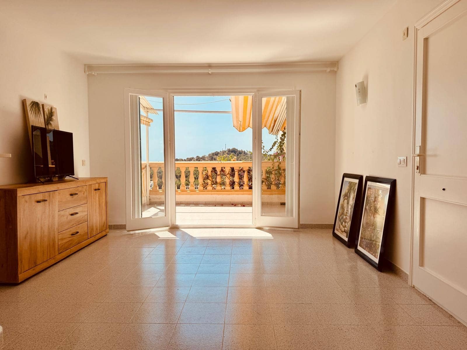 1 bedroom Apartment for sale in Font de Sa Cala / Font de La Cala with pool - € 350,000 (Ref: 9938970)