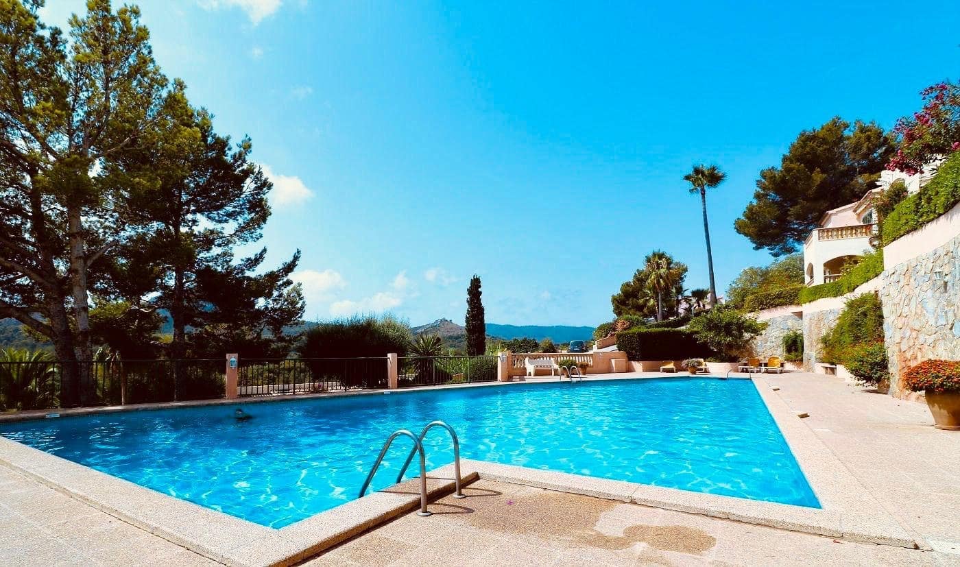 1 bedroom Apartment for sale in Font de Sa Cala / Font de La Cala with pool - € 350,000 (Ref: 9938970)
