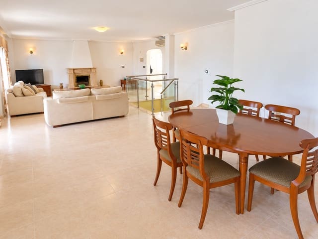 Chalet de 5 habitaciones en Algorfa en venta con piscina garaje - 780.000 € (Ref: 10005340)