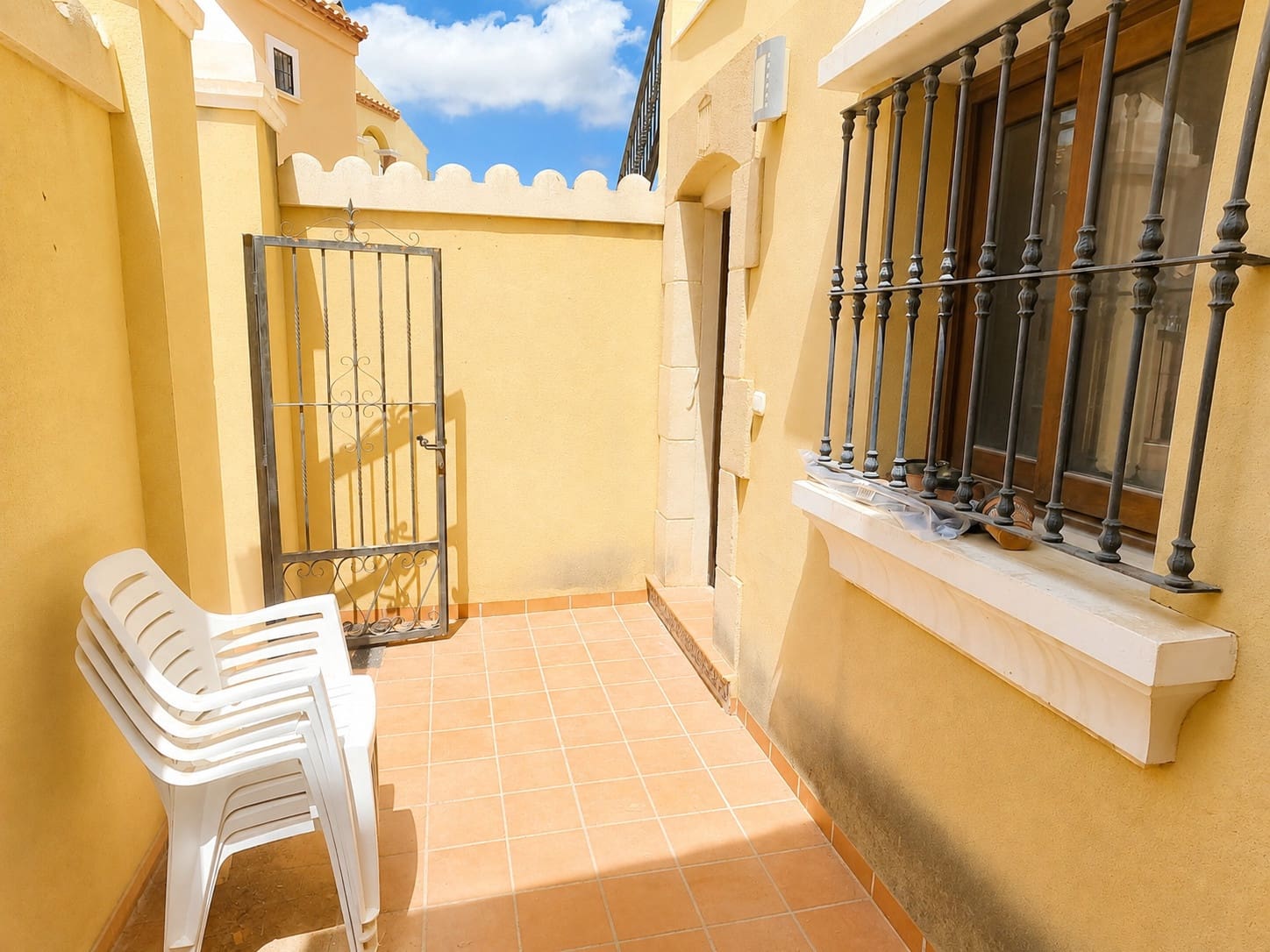 2 sypialnia Apartament na sprzedaż w Algorfa z basenem garażem - 184 995 € (Ref: 10008769)