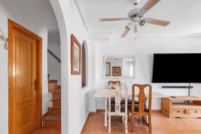 Casa de 3 habitaciones en Vistabella, Orihuela en venta con piscina - 218.000 € (Ref: 10017201)