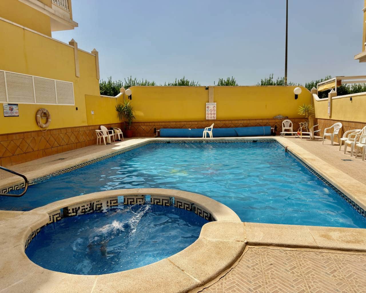 Apartamento de 2 habitaciones en Algorfa en venta con piscina garaje - 139.995 € (Ref: 10017202)