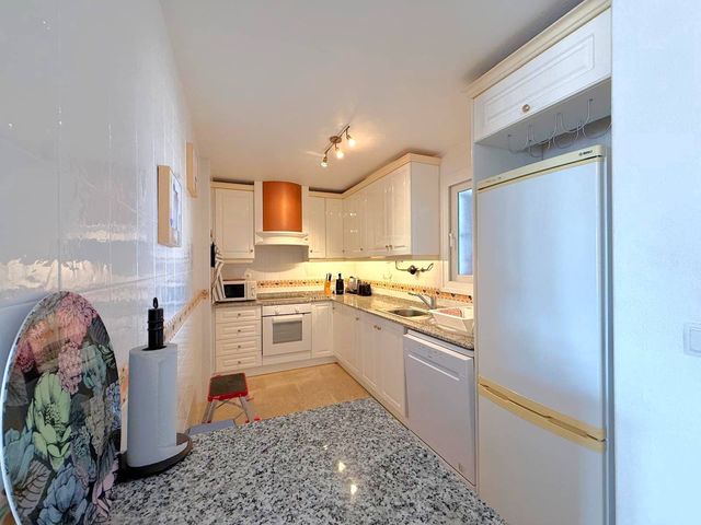 2 quarto Apartamento para venda em Villamartin, Orihuela com piscina garagem - 209 900 € (Ref: 10020348)