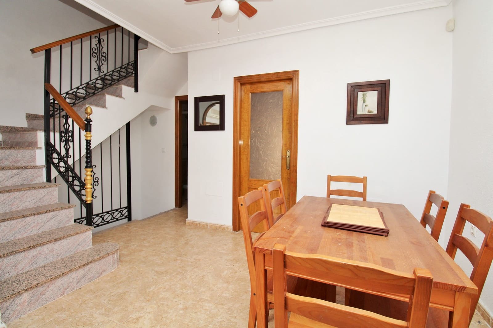 3 sovrum Hus till salu i Villamartin med pool garage - 199 950 € (Ref: 10025262)