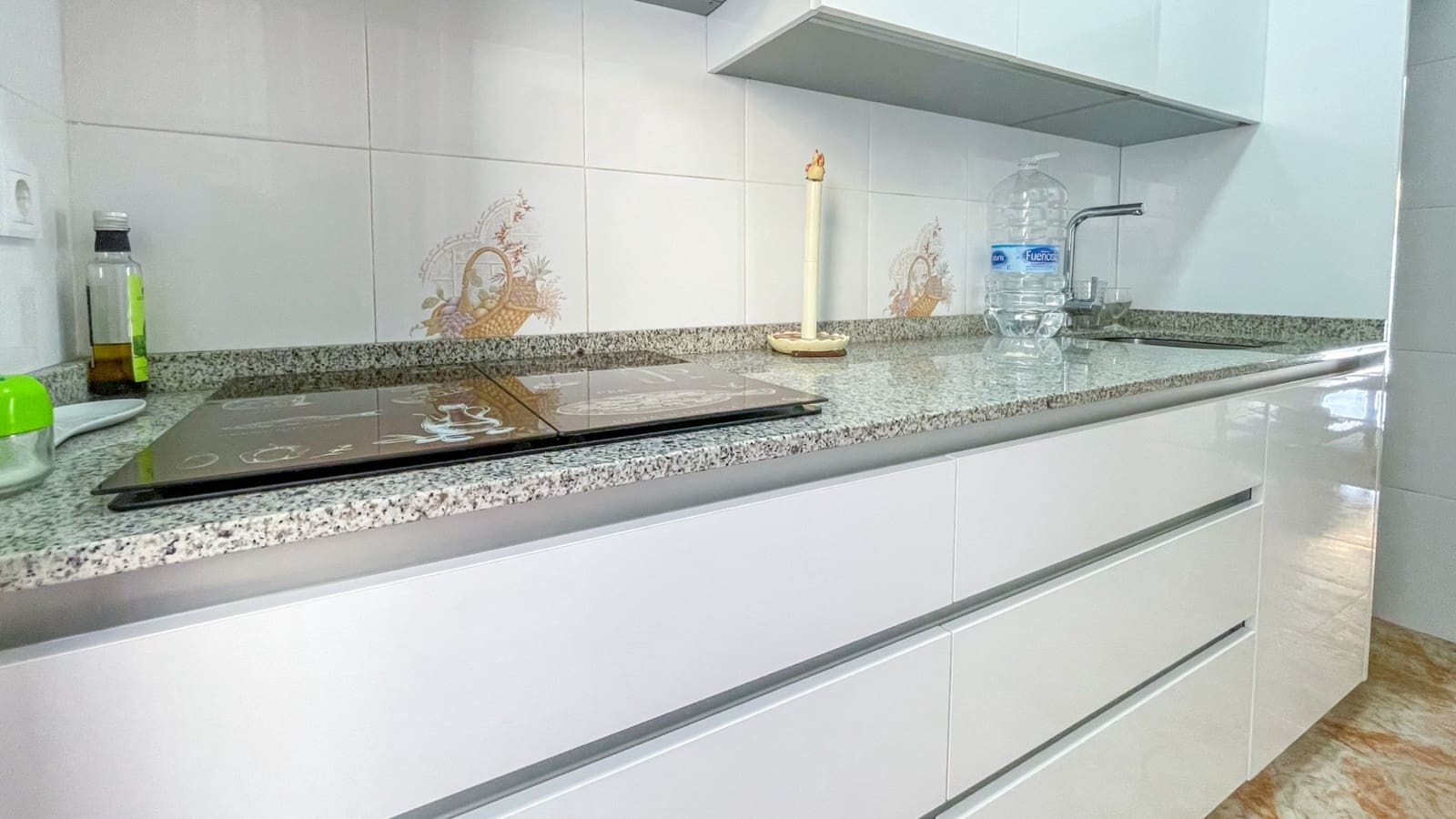 4 slaapkamer Villa te koop in Lo Pagan met garage - € 220.000 (Ref: 10027861)