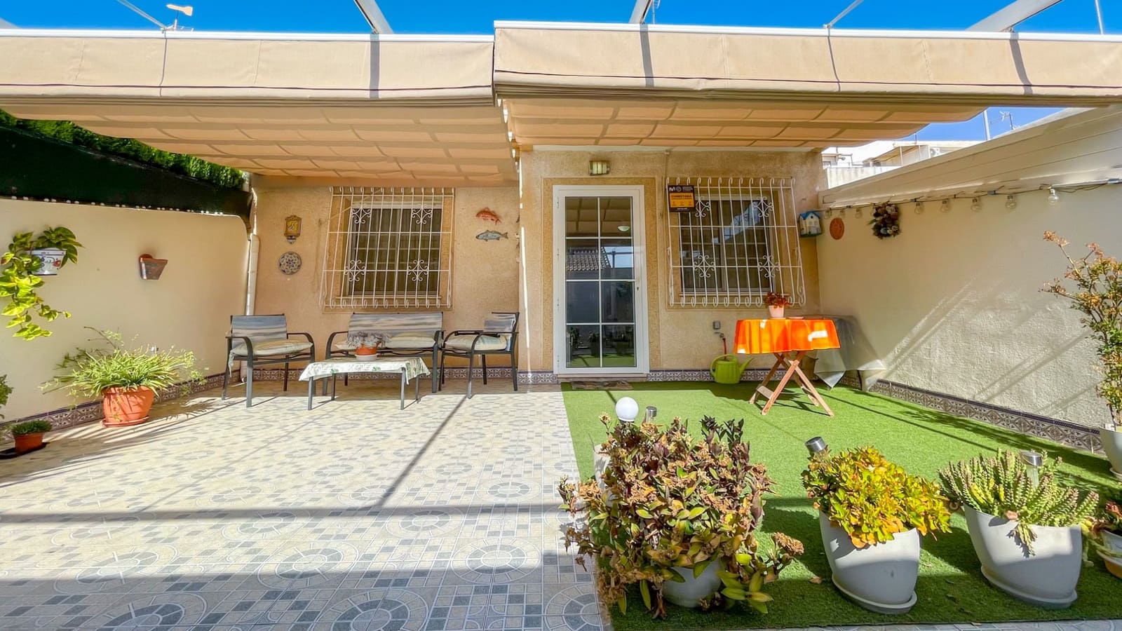 4 slaapkamer Villa te koop in Lo Pagan met garage - € 220.000 (Ref: 10027861)