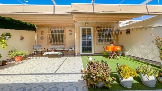 4 slaapkamer Villa te koop in Lo Pagan, San Pedro del Pinatar met garage - € 220.000 (Ref: 10027861)