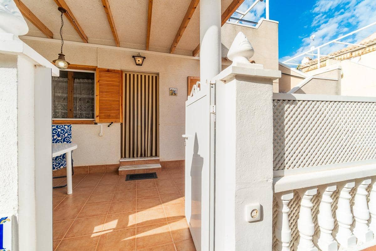 5 chambre Villa/Maison à vendre à Playa Flamenca avec piscine - 240 000 € (Ref: 10031610)
