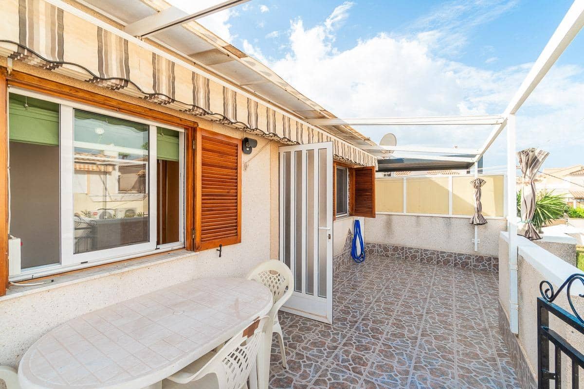 5 chambre Villa/Maison à vendre à Playa Flamenca avec piscine - 240 000 € (Ref: 10031610)