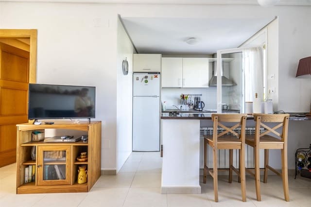 Casa de 2 habitaciones en La Torre Golf Resort, Torre-Pacheco en venta con garaje - 195.000 € (Ref: 10035040)