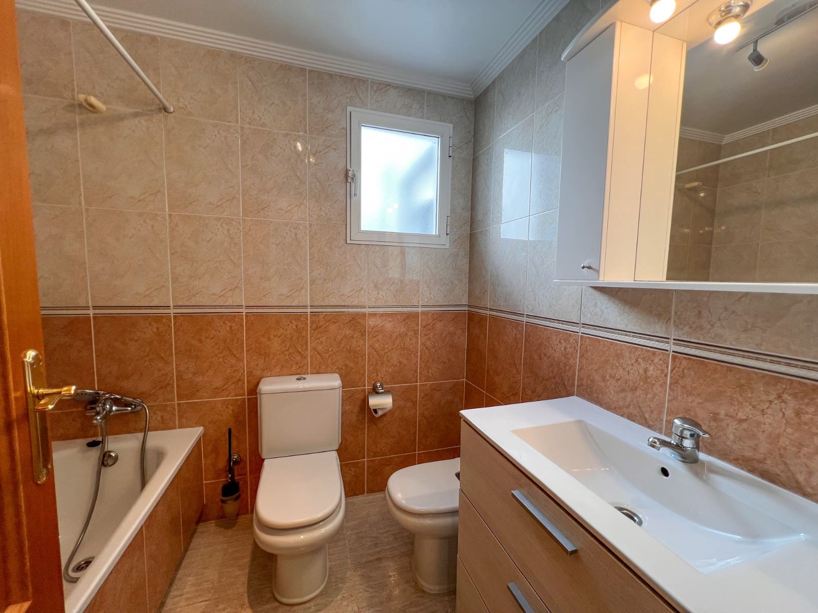 3 soverom Leilighet til salgs i Torrevieja med garasje - € 265 000 (Ref: 10035043)