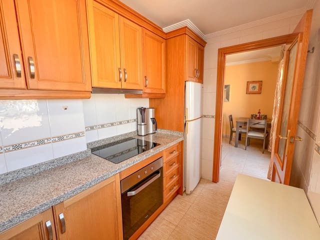 3 soverom Leilighet til salgs i Puerto Deportivo, Torrevieja med garasje - € 265 000 (Ref: 10035043)