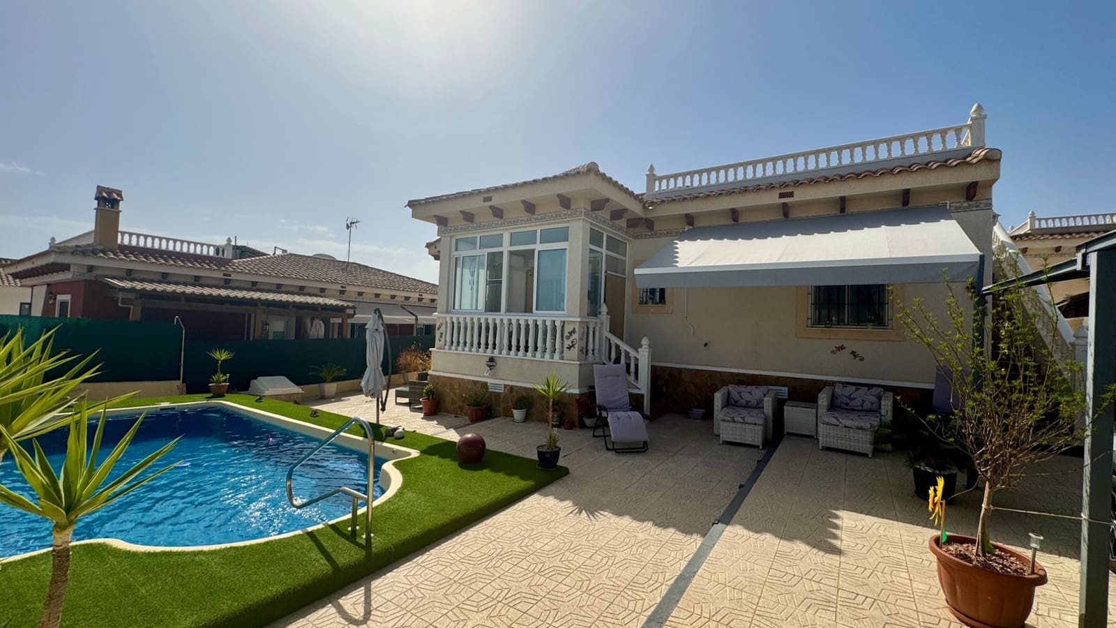 2 slaapkamer Villa te koop in Bigastro met zwembad garage - € 273.000 (Ref: 10037116)