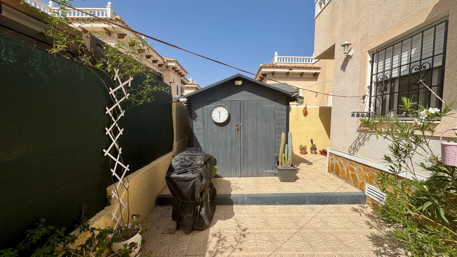 2 slaapkamer Villa te koop in Bigastro met zwembad garage - € 273.000 (Ref: 10037116)