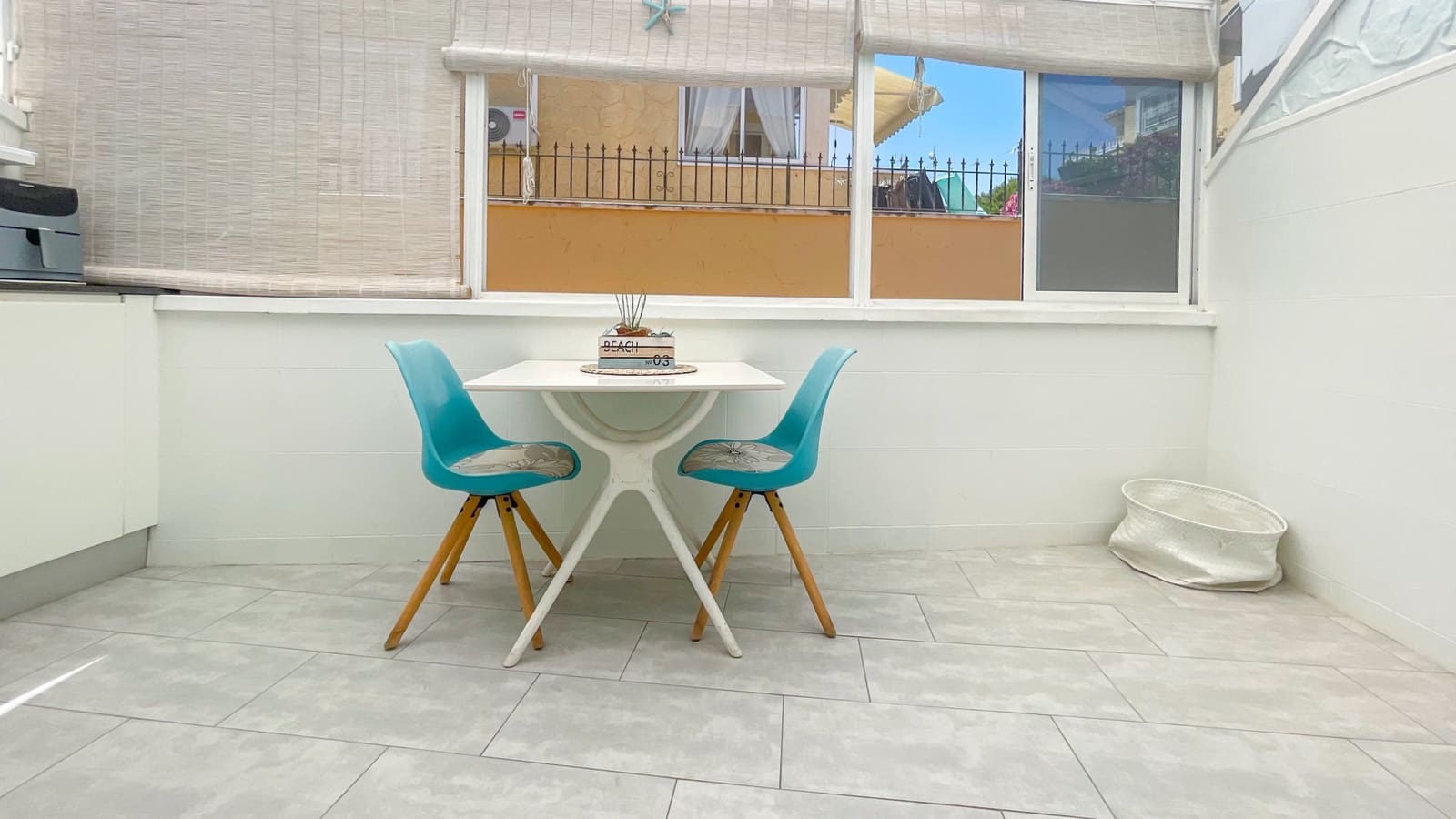 Casa de 4 habitaciones en Orihuela Costa en venta con piscina garaje - 329.000 € (Ref: 10050009)