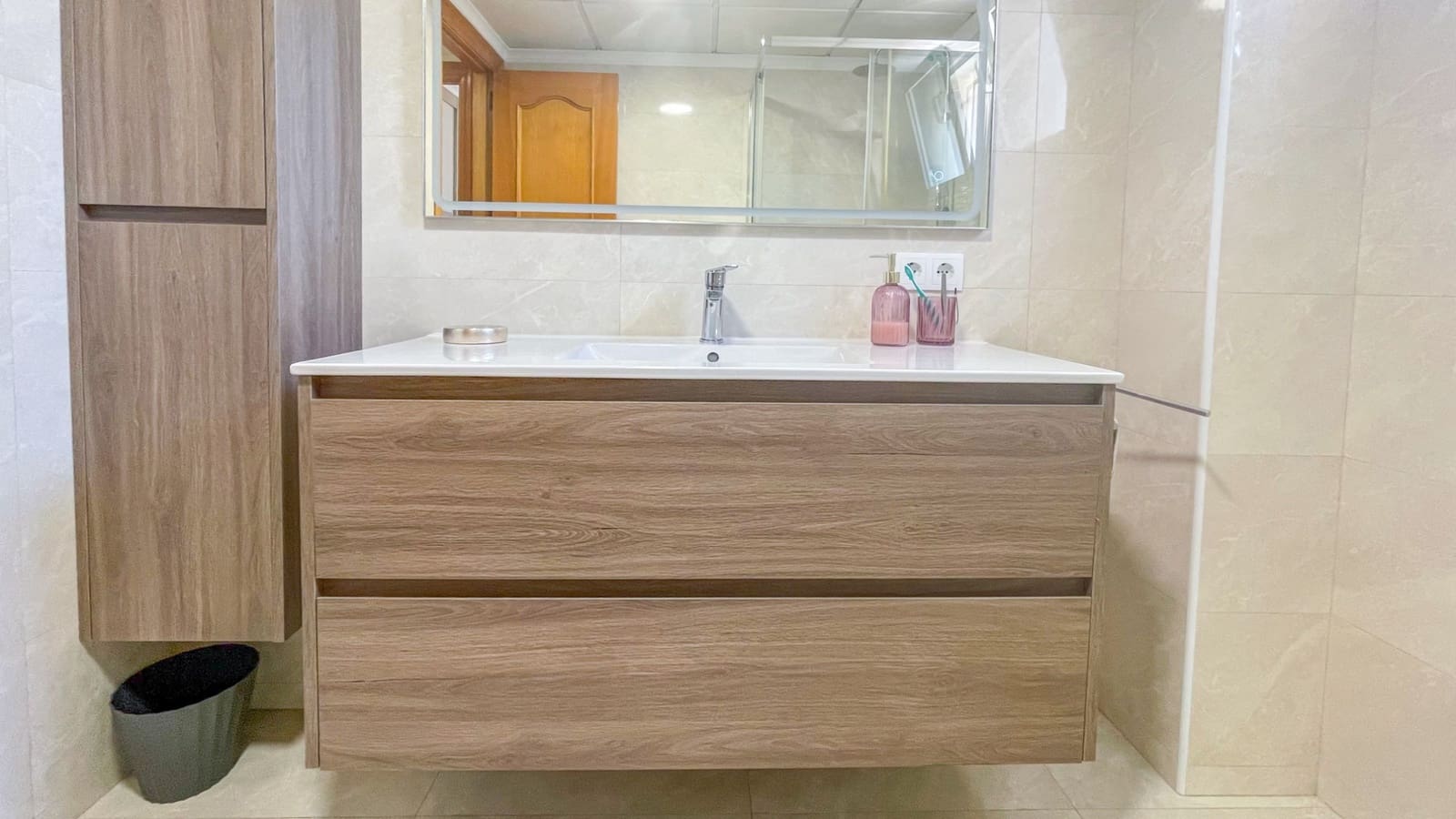 Casa de 4 habitaciones en Orihuela Costa en venta con piscina garaje - 329.000 € (Ref: 10050009)