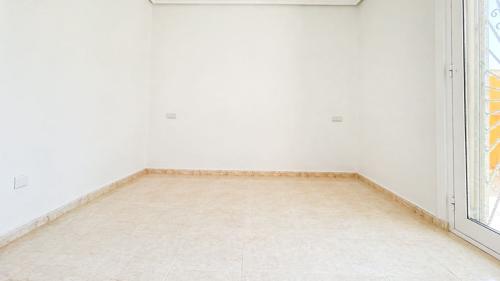 3 soverom Hus til salgs i Ciudad Quesada med svømmebasseng - € 229 000 (Ref: 10050010)