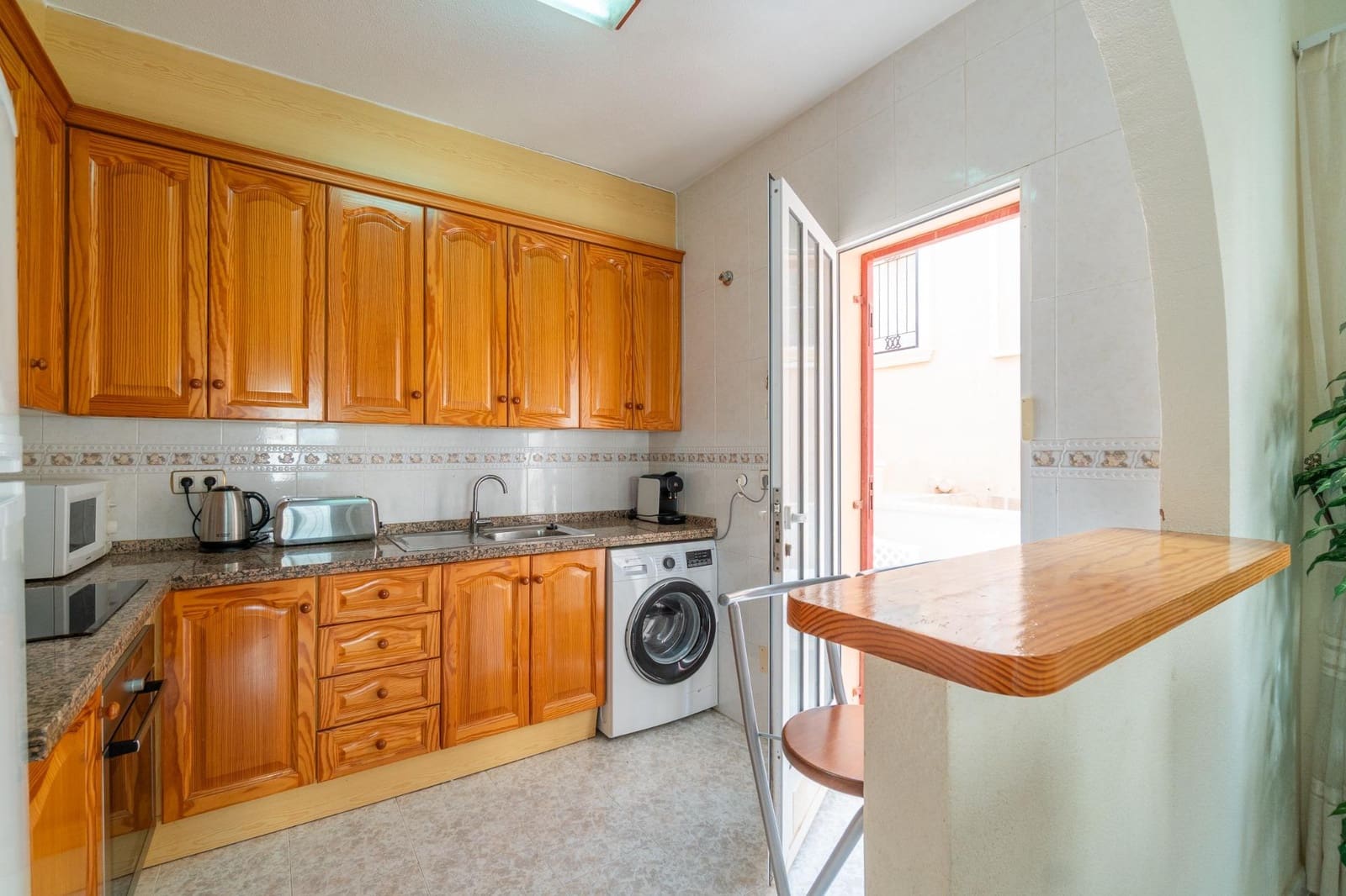 3 bedroom Villa for sale in La Zenia with pool garage - € 225,000 (Ref: 10054866)