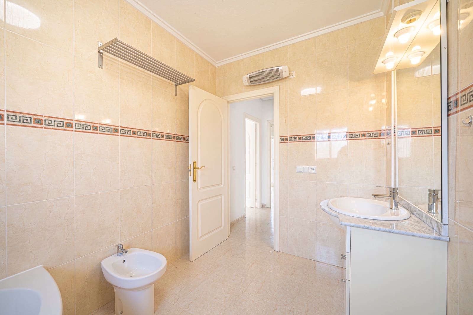 3 Zimmer Haus zu verkaufen in Ciudad Quesada mit Pool - 229.000 € (Ref: 10061416)
