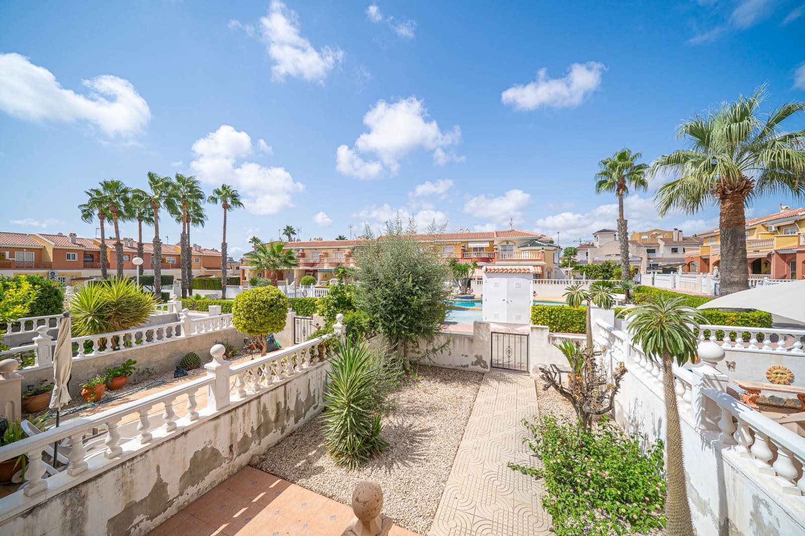3 Zimmer Haus zu verkaufen in Ciudad Quesada mit Pool - 229.000 € (Ref: 10061416)