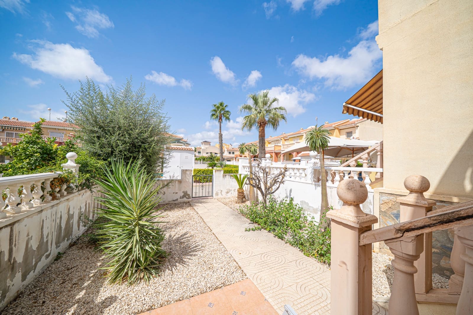 3 Zimmer Haus zu verkaufen in Ciudad Quesada mit Pool - 229.000 € (Ref: 10061416)