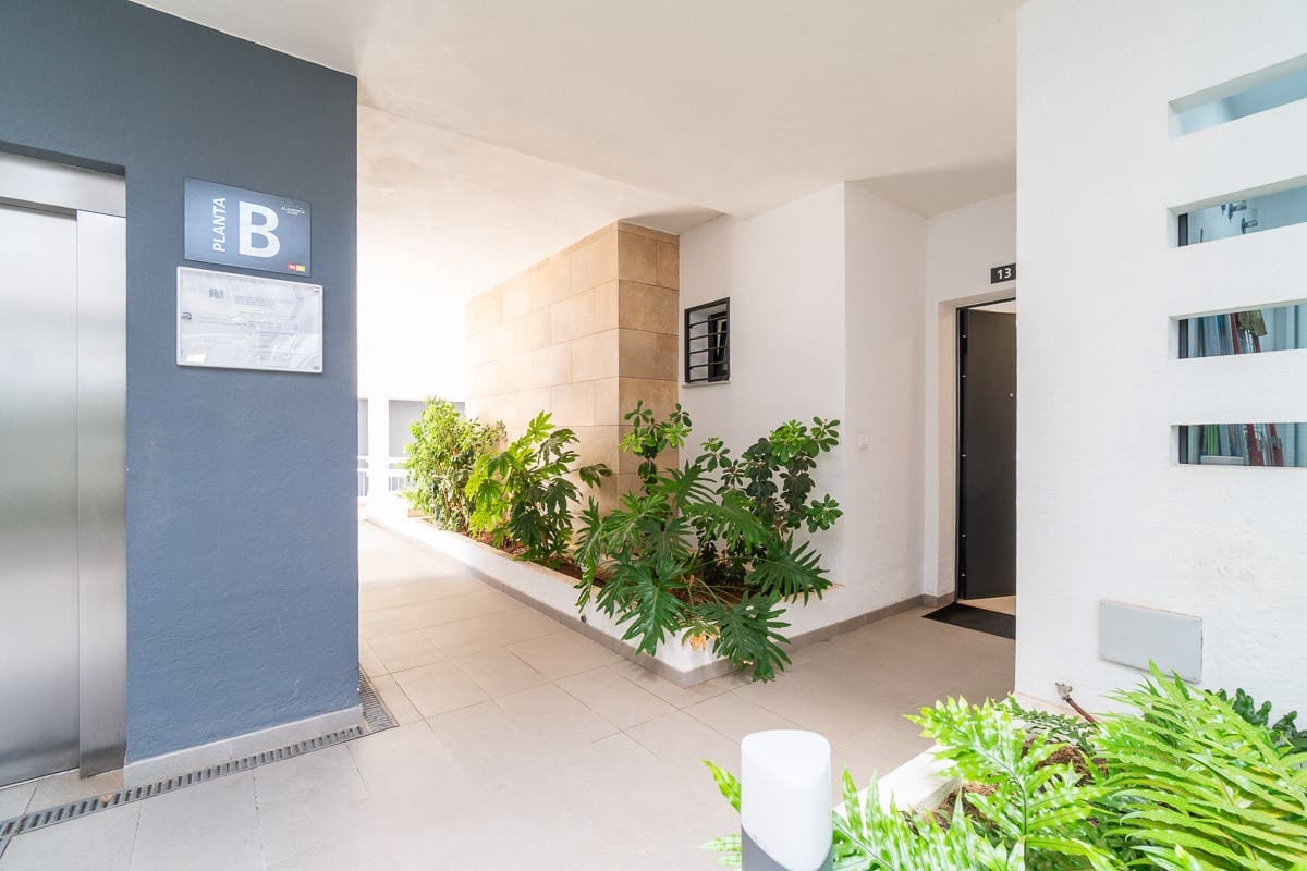 3 soverom Leilighet til salgs i Playa Flamenca med svømmebasseng garasje - € 450 000 (Ref: 10067257)