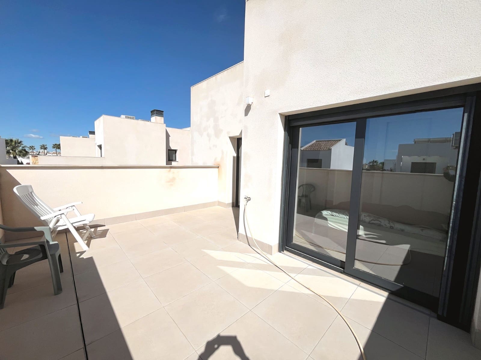 3 soverom Villa til salgs i Pueblo Bravo med svømmebasseng garasje - € 409 500 (Ref: 10067258)