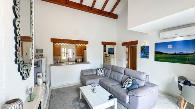 2 bedroom Townhouse for sale in Algorfa with pool garage - € 249,950 (Ref: 10067268)