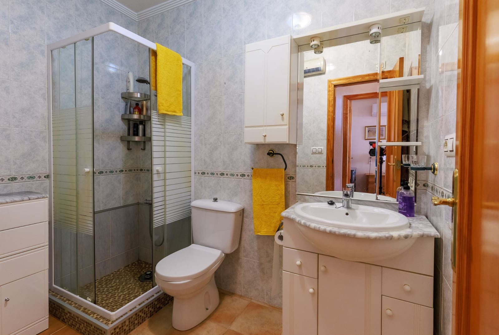 2 quarto Casa em Banda para venda em Villamartin com piscina garagem - 145 000 € (Ref: 10070430)