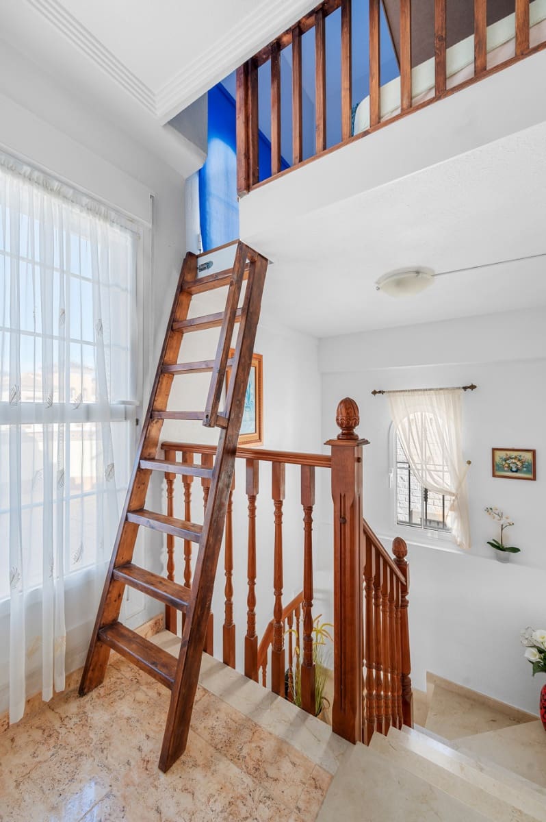 3 Zimmer Villa zu verkaufen in Guardamar del Segura mit Pool Garage - 290.000 € (Ref: 10070434)