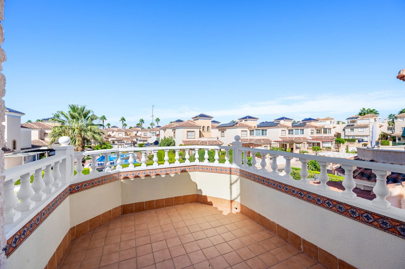 3 Zimmer Villa zu verkaufen in Guardamar del Segura mit Pool Garage - 290.000 € (Ref: 10070434)
