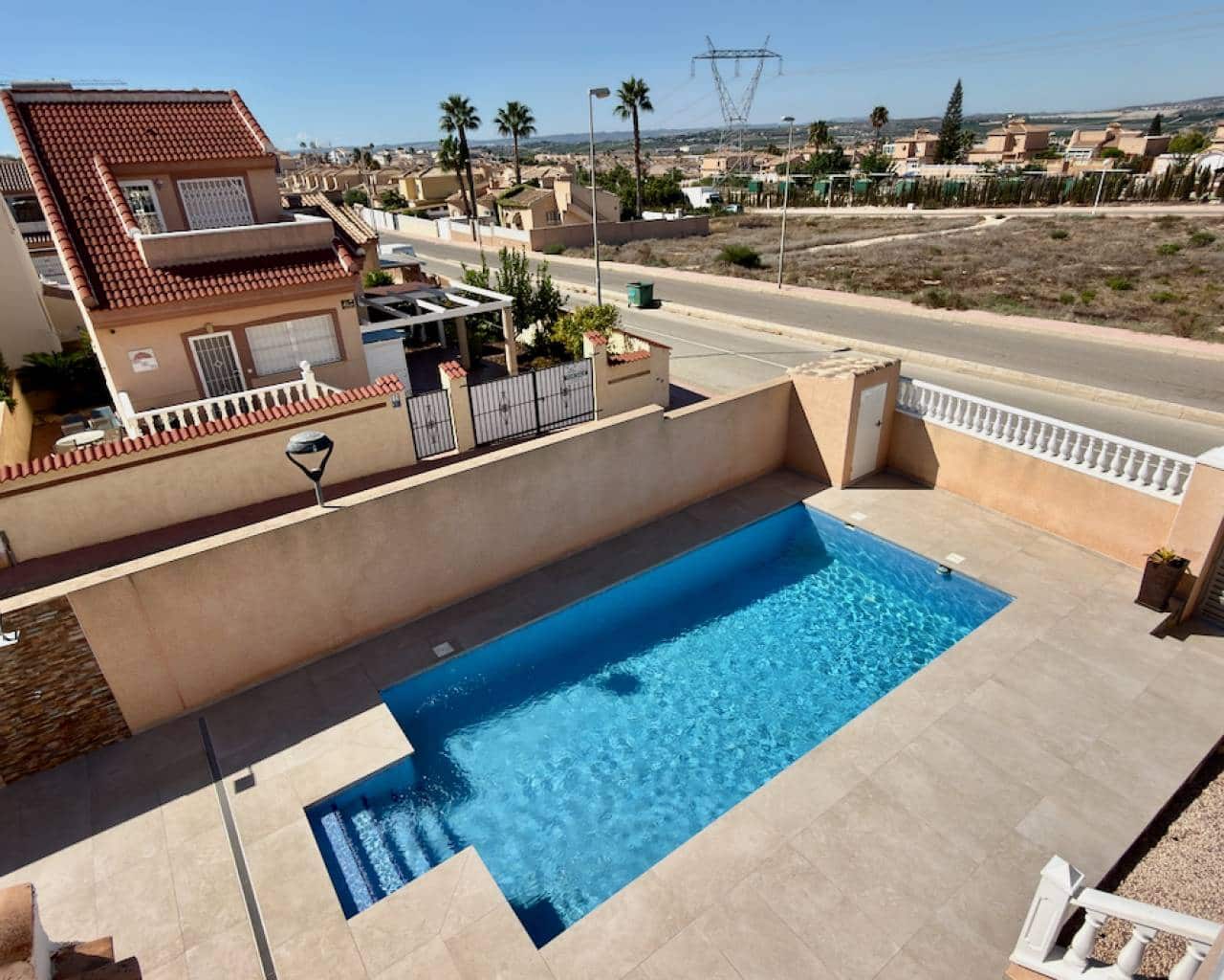3 slaapkamer Villa te koop in Ciudad Quesada met zwembad garage - € 325.000 (Ref: 10077750)
