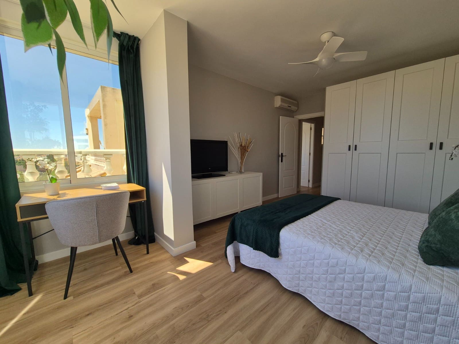 3 chambre Maison de Ville à vendre à La Florida avec piscine - 268 800 € (Ref: 10080582)