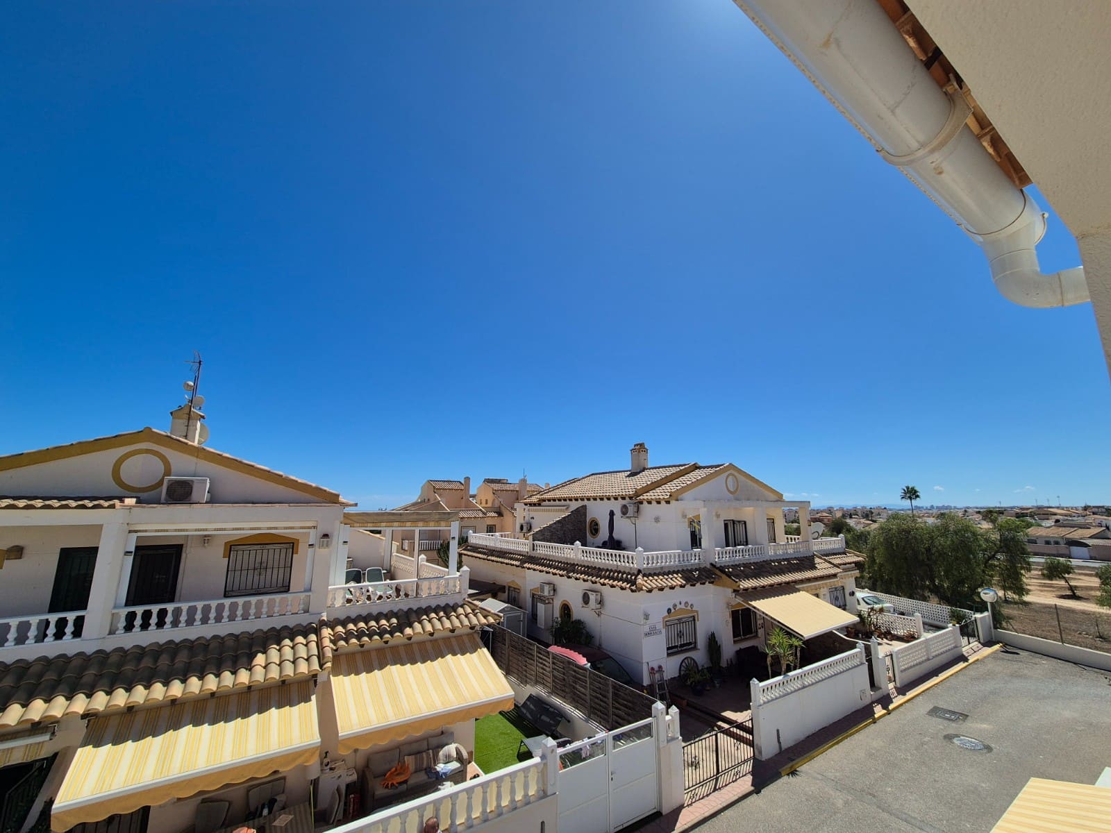 3 chambre Maison de Ville à vendre à La Florida avec piscine - 268 800 € (Ref: 10080582)