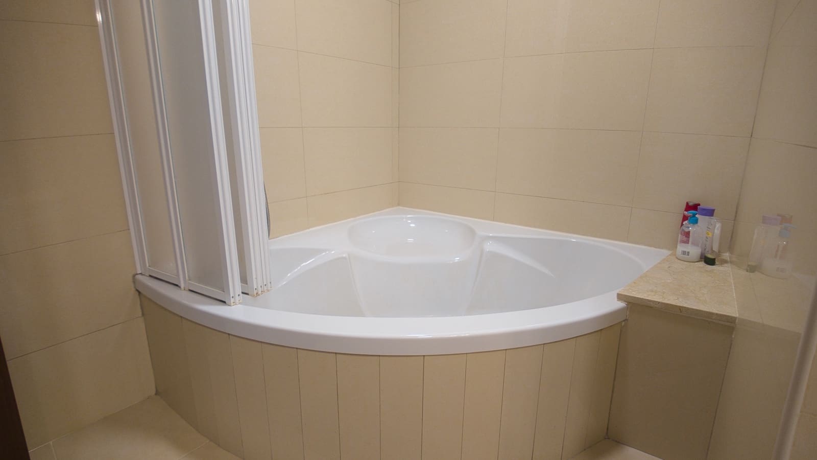 2 bedroom Townhouse for sale in Dona Pepa with pool garage - € 185,000 (Ref: 10080583)