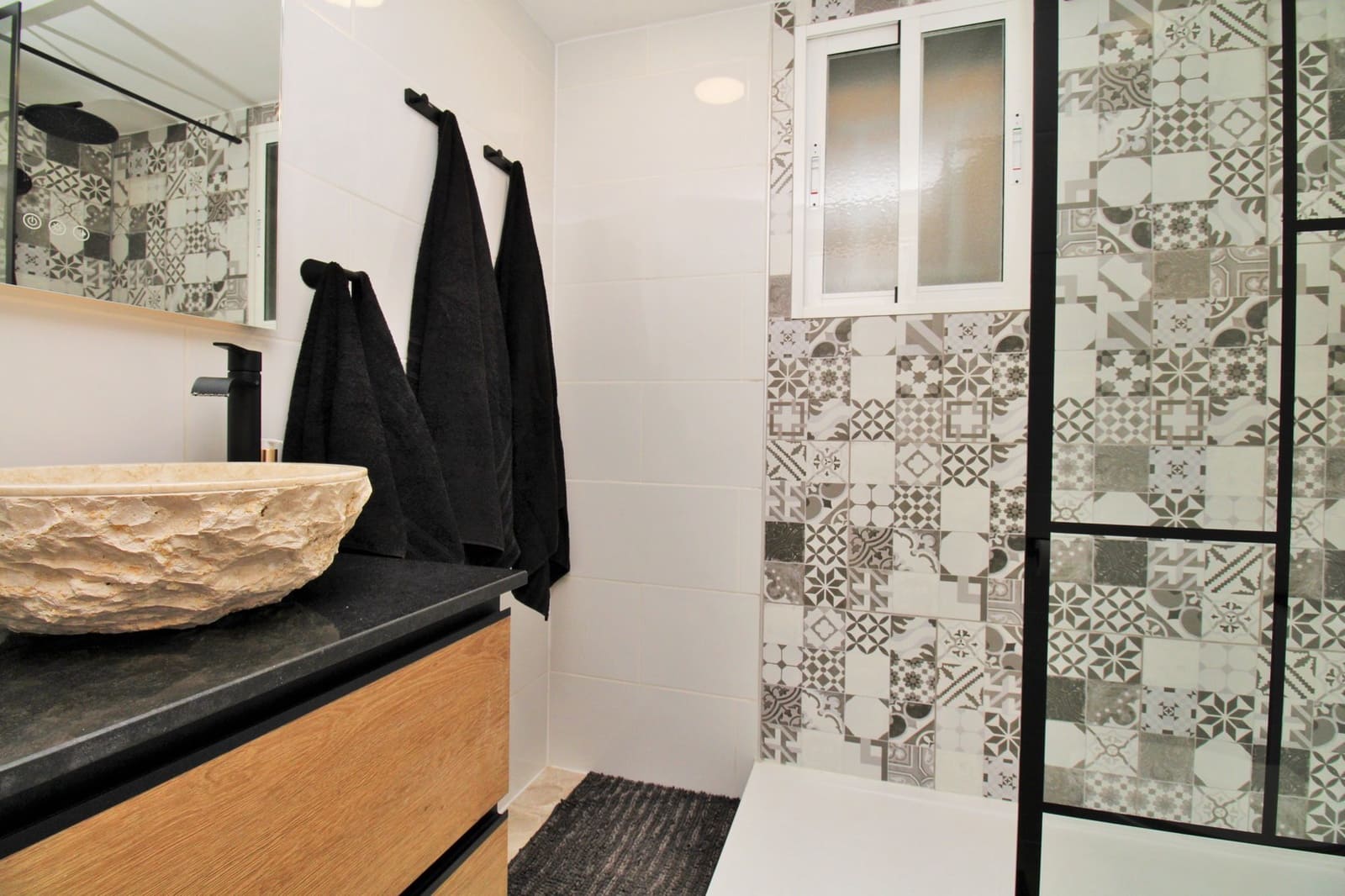 4 Zimmer Villa zu verkaufen in Villamartin mit Pool - 419.000 € (Ref: 10085715)