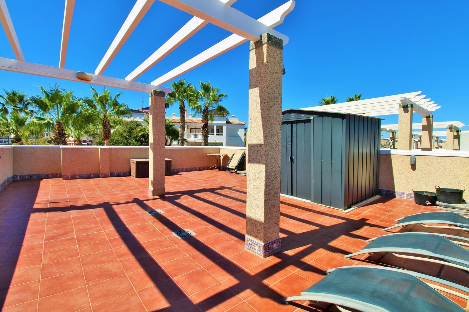 4 Zimmer Villa zu verkaufen in Villamartin mit Pool - 419.000 € (Ref: 10085715)