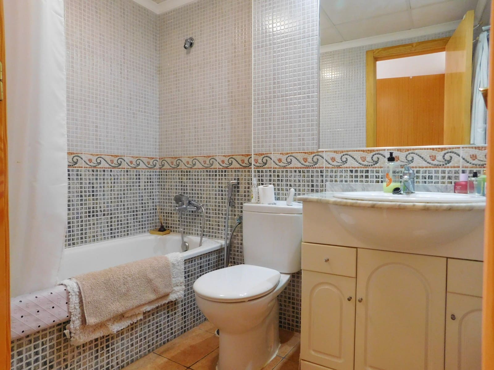 2 soveværelse Lejlighed til salg i Torremendo med swimmingpool - € 130.000 (Ref: 10089136)