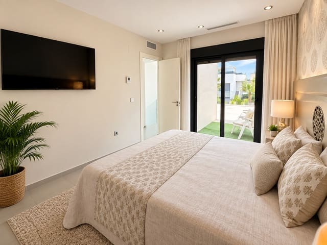 3 soverom Villa til salgs i Ciudad Quesada, Rojales med svømmebasseng garasje - € 459 000 (Ref: 10089137)