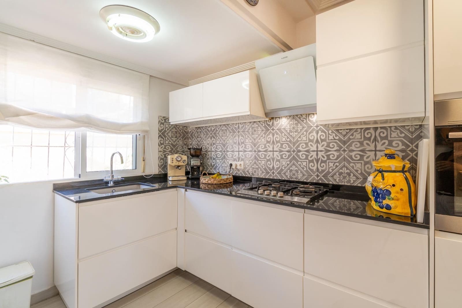 4 quarto Moradia para venda em Los Balcones com piscina garagem - 369 000 € (Ref: 10097589)